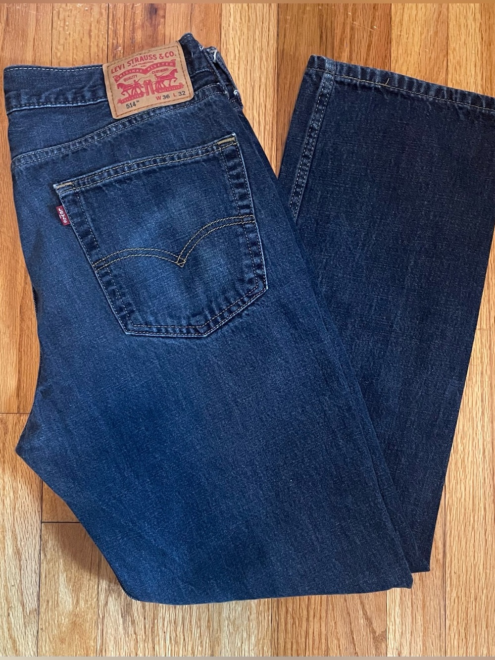 Levi’s 541 Dark Wash Blue Denim Jeans Men’s 36x32 Athletic Taper